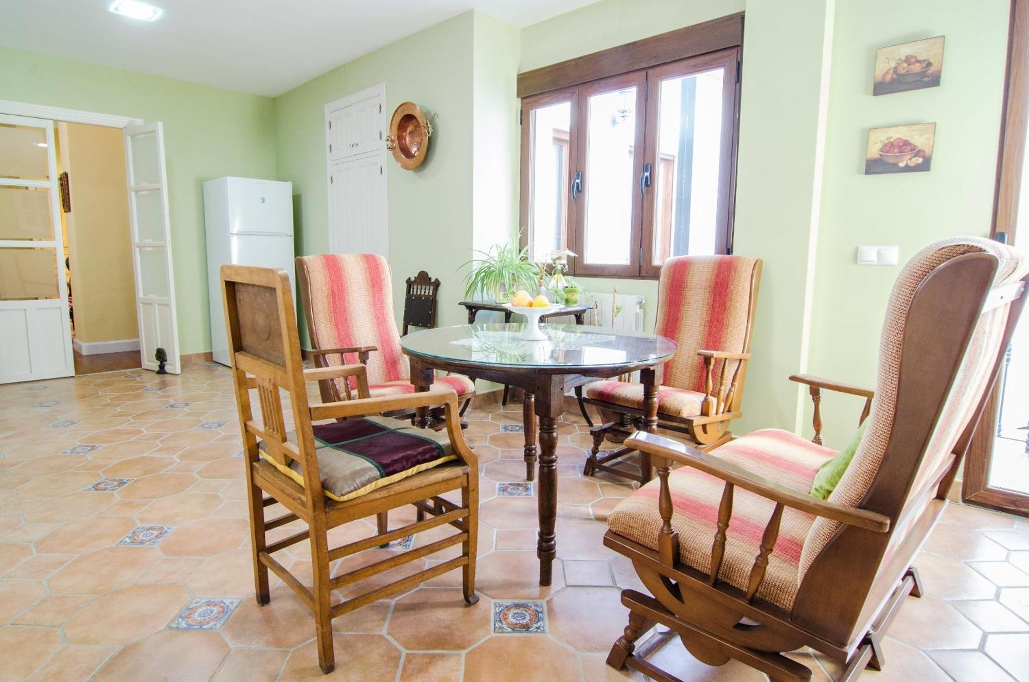 Apartamentos Salmerones Alhama de Granada Oda fotoğraf